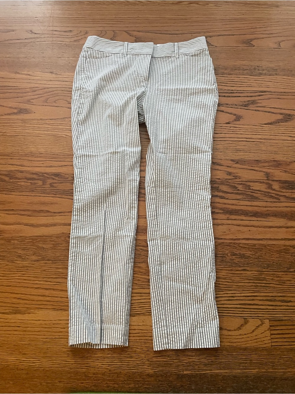 LOFT Striped Seersucker Women’s Ankle Pants - Cream & Blue, NWT 4P
